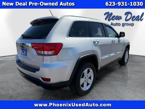 Silver 2012 Jeep Grand Cherokee Laredo