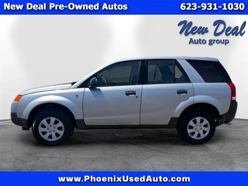 Silver 2003 Saturn Vue Base
