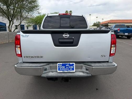 Silver 2016 Nissan Frontier S