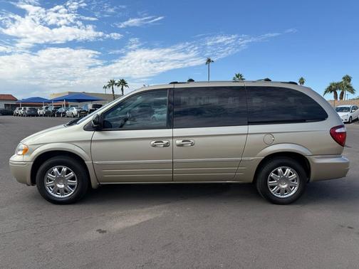 2007 Chrysler Town & Country Limited