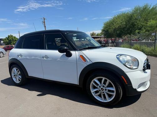 2013 MINI Countryman Base