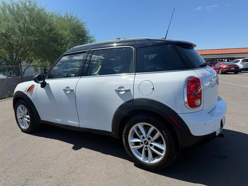 2013 MINI Countryman Base
