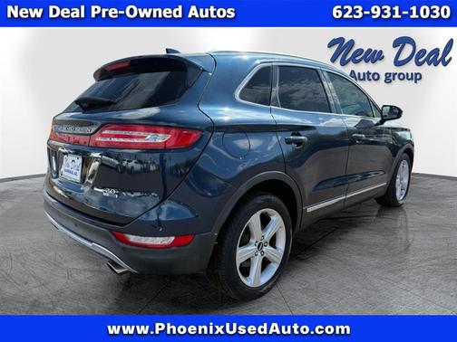 2015 Lincoln MKC Base