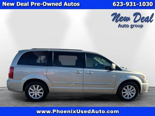 2014 Chrysler Town & Country Touring