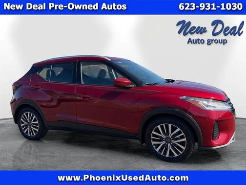 Red 2022 Nissan Kicks SV