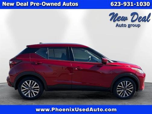 Red 2022 Nissan Kicks SV