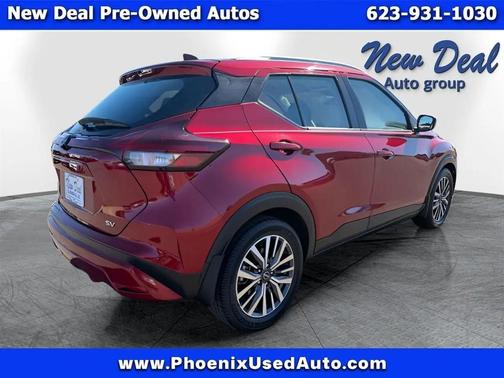 Red 2022 Nissan Kicks SV