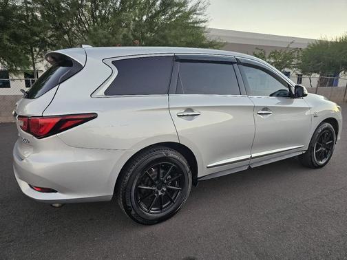2018 INFINITI QX60 Base