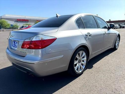 2010 Hyundai Genesis 3.8