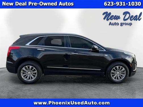 Black 2017 Cadillac XT5 Luxury
