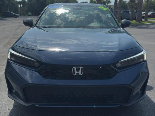 2025 Honda Civic Hybrid