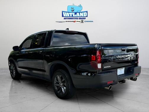 Crystal Black Pearl 2025 Honda Ridgeline