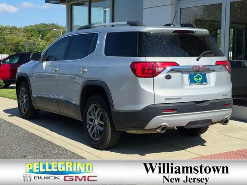 2017 GMC Acadia SLT-1