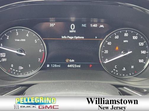 2022 Buick Envision FWD Essence