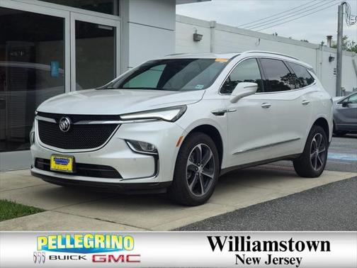 2022 Buick Enclave AWD Essence