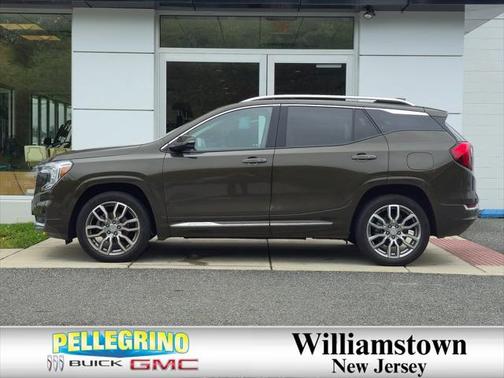 2023 GMC Terrain Denali