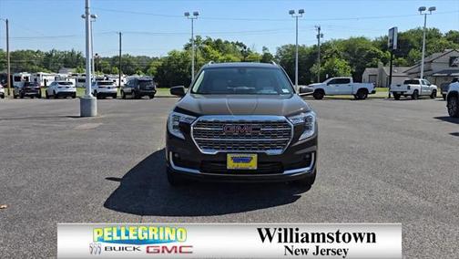 2023 GMC Terrain Denali