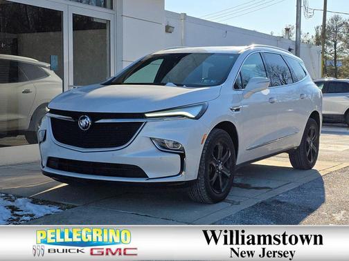 2023 Buick Enclave Essence AWD