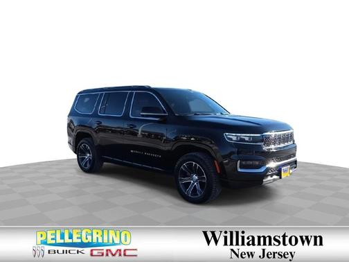 Diamond Black Crystal Pearlcoat 2022 Jeep Grand Wagoneer Series I 4x4