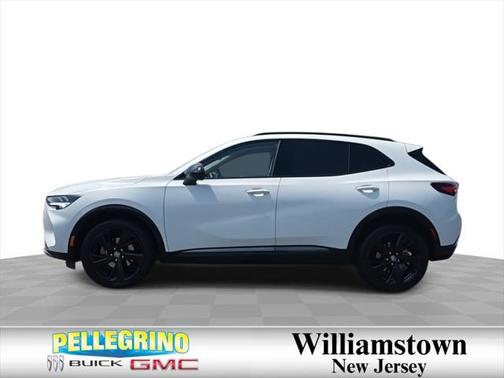 2022 Buick Envision FWD Essence