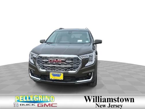 2023 GMC Terrain Denali