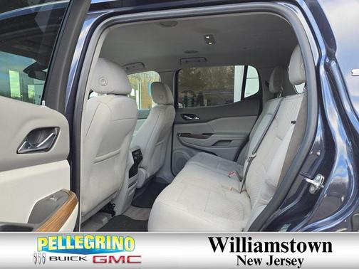 2018 GMC Acadia SLE-2