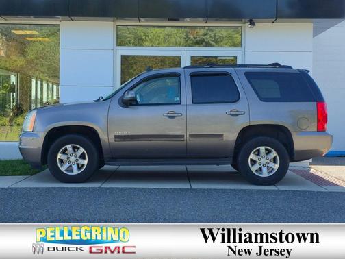 2011 GMC Yukon SLE