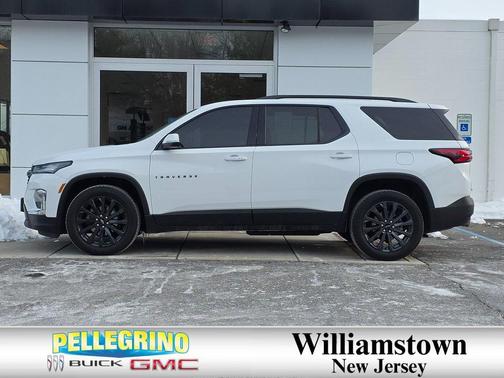 2023 Chevrolet Traverse RS