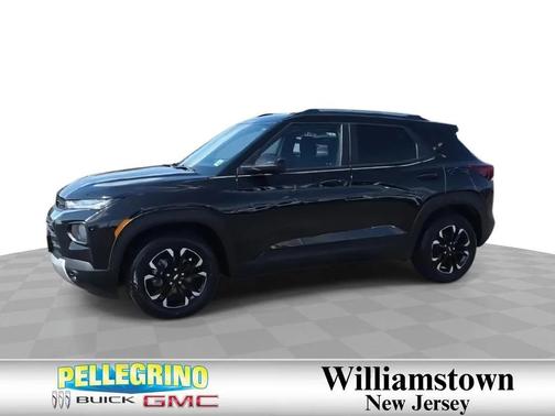 Mosaic Black Metallic 2023 Chevrolet Trailblazer LT