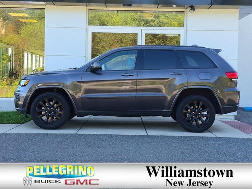 2021 Jeep Grand Cherokee Laredo