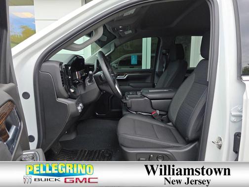 Summit White 2025 GMC Sierra 1500 SLE