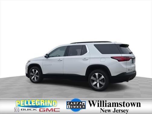 2022 Chevrolet Traverse LT Leather
