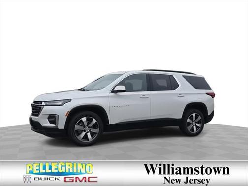 2022 Chevrolet Traverse LT Leather