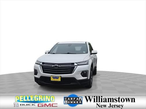 2022 Chevrolet Traverse LT Leather