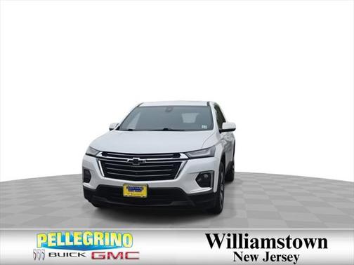 2022 Chevrolet Traverse LT Leather