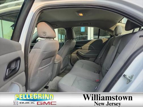 2015 Chevrolet Malibu 1LS