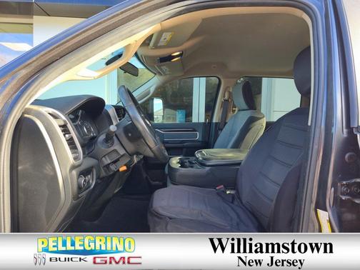2019 RAM 2500 Big Horn Crew Cab 4x4 6'4' Box