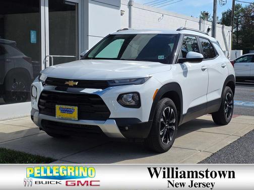 Summit White 2023 Chevrolet Trailblazer LT