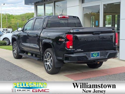 Black 2023 Chevrolet Colorado Z71