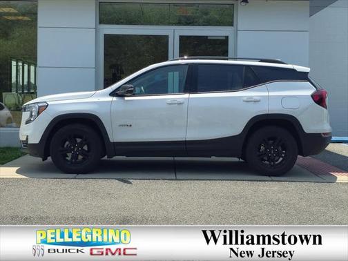 2023 GMC Terrain AWD AT4