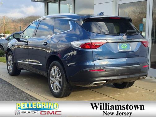 2023 Buick Enclave Essence FWD
