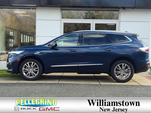 2023 Buick Enclave Essence FWD