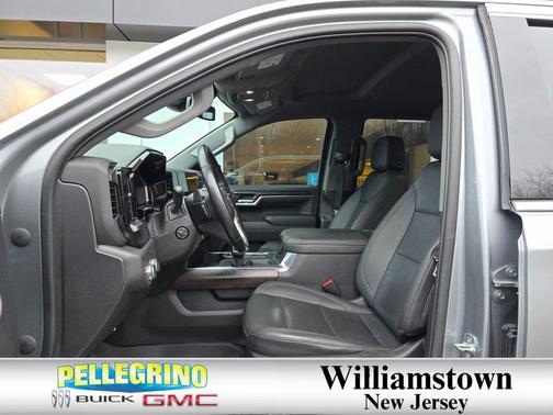 2023 GMC Sierra 1500 SLT