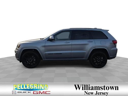 Billet Silver Metallic Clearcoat 2021 Jeep Grand Cherokee Laredo