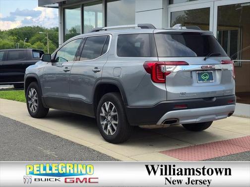 2023 GMC Acadia AWD SLT