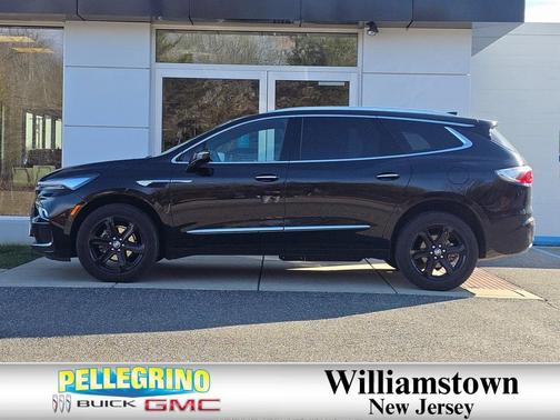 2024 Buick Enclave Essence FWD