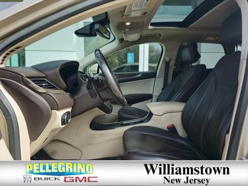 2017 Lincoln MKC Reserve