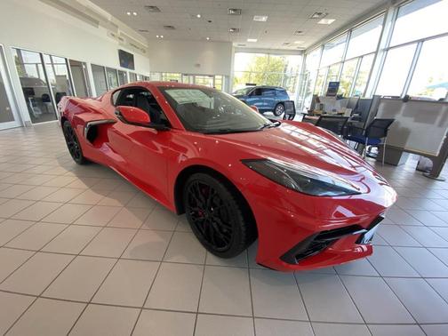 2026 Chevrolet Corvette Stingray w/1LT