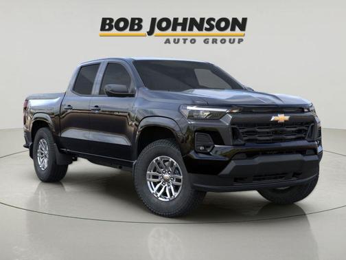 Black 2026 Chevrolet Colorado LT