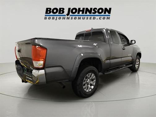 2016 Toyota Tacoma SR5